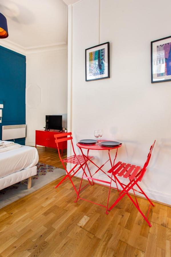 Cozy Studio In The Heart Of Paris - Your Perfect Home Away From Home Exterior foto
